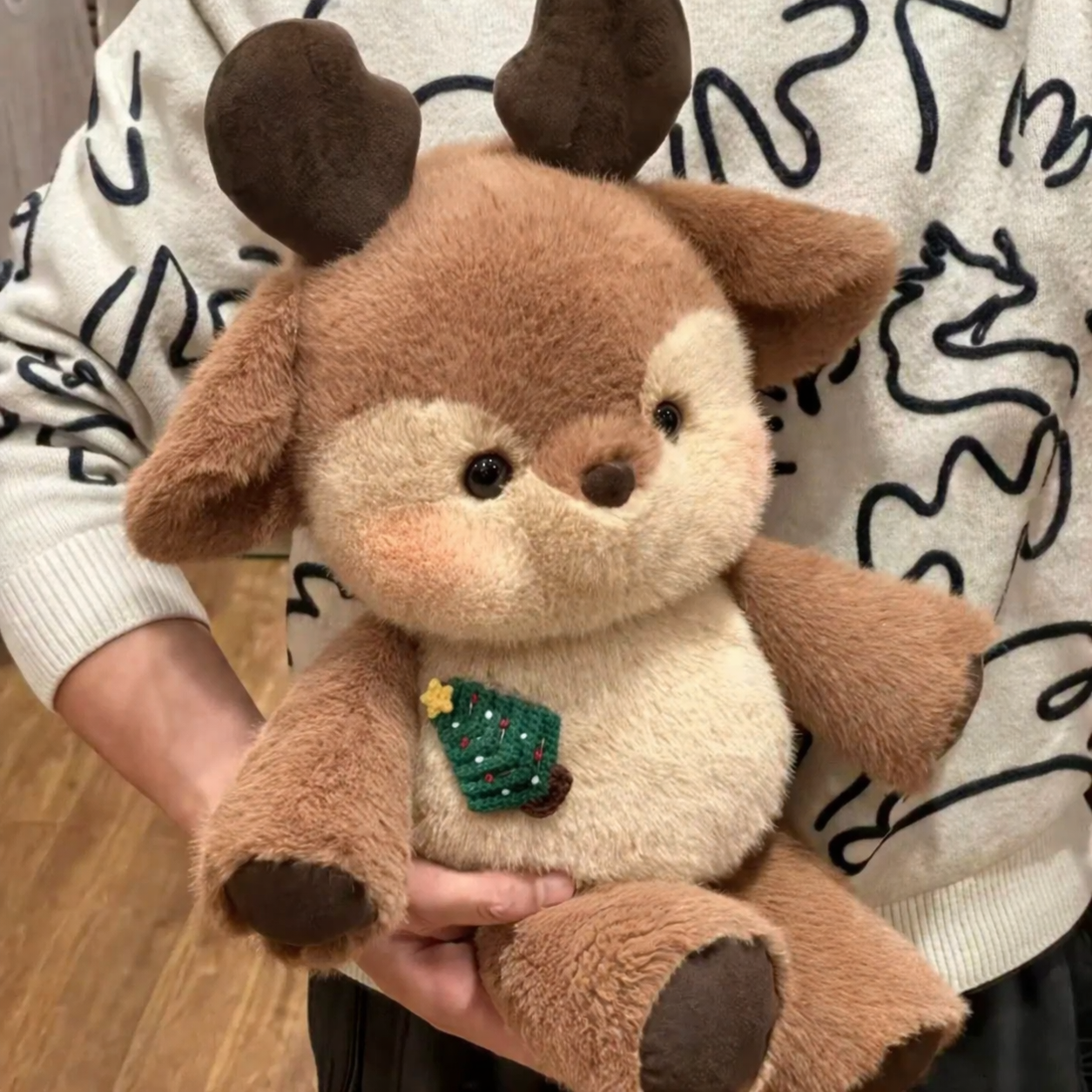 Zuzy - Running Plushie